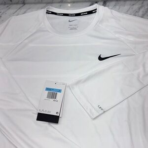 NWT-Nike White Long Sleeve Dri-FIT Shirt. Men’s medium.